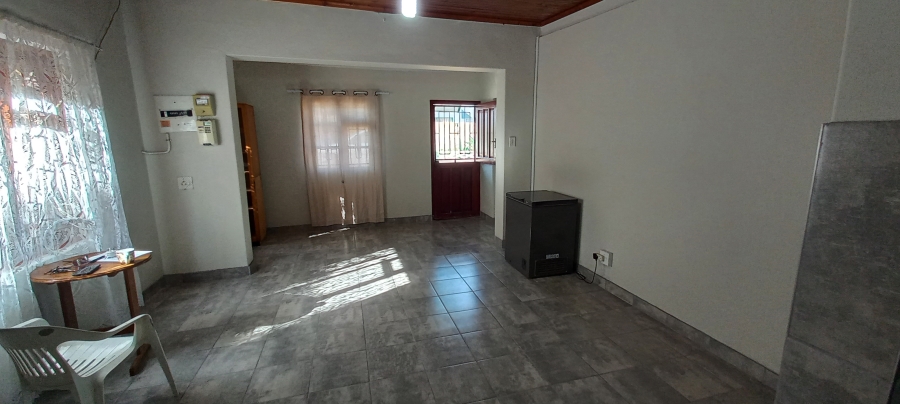 3 Bedroom Property for Sale in Albertinia Western Cape